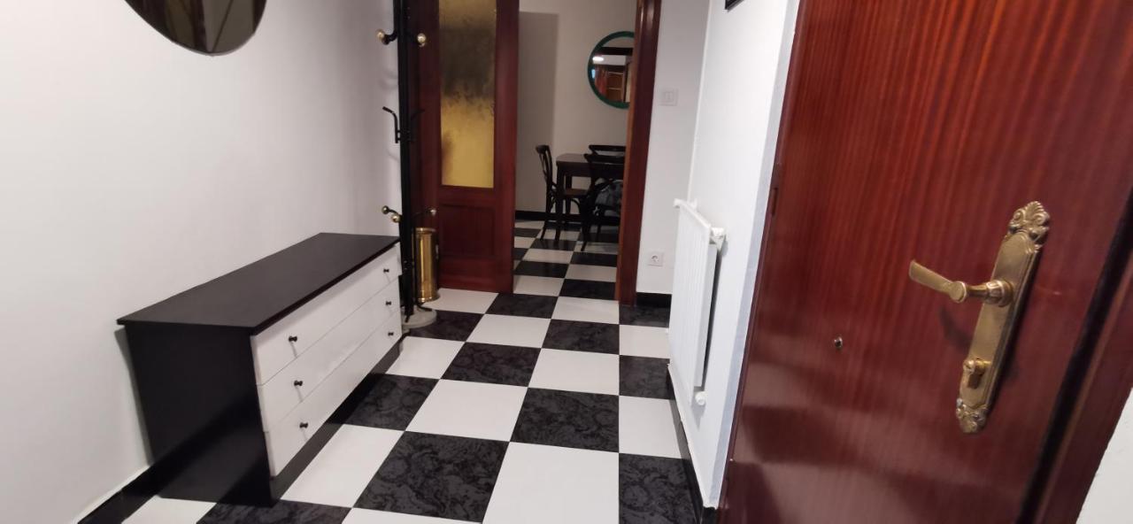 Apartamento A Cinco Minutos De Todo Oviedo Exterior foto